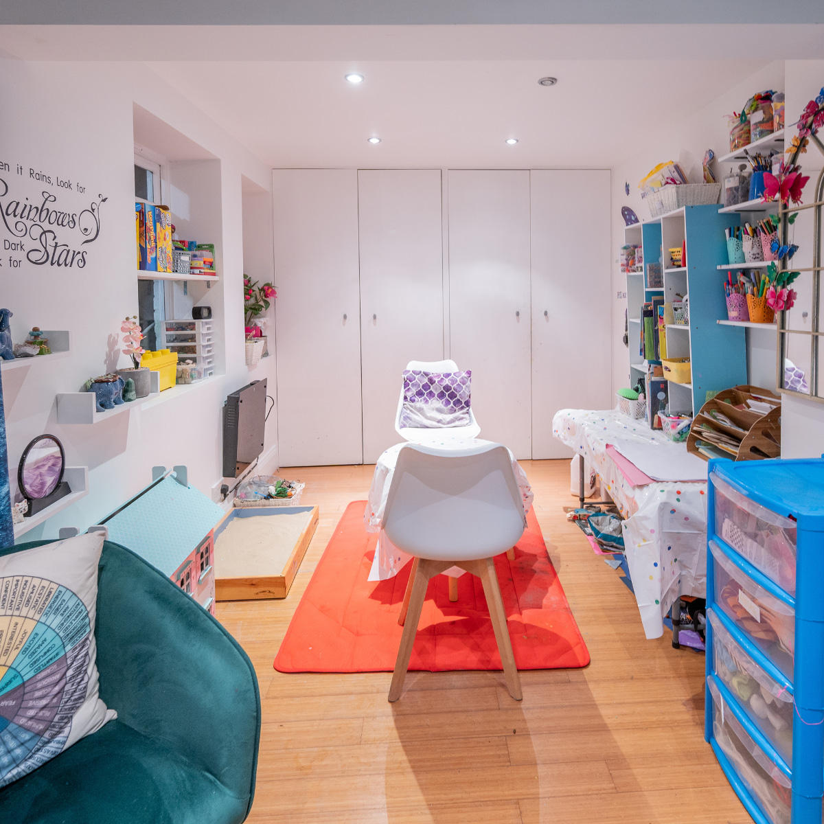 MILL HILL CHILD ROOM